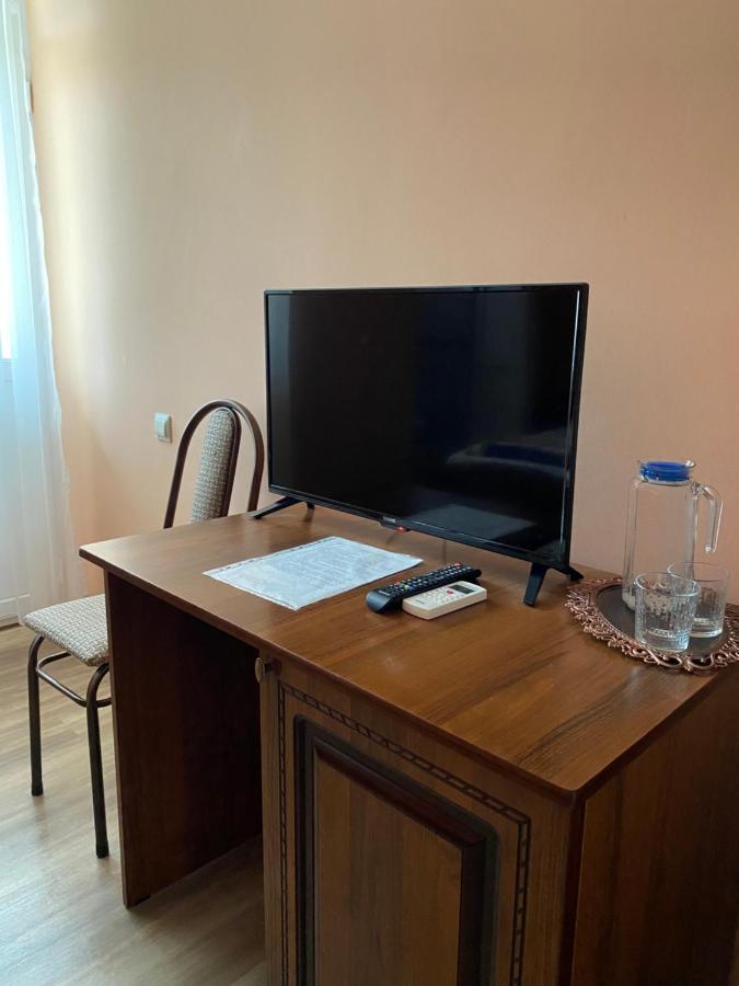 Solomon Hotel Alakhadze Екстериор снимка