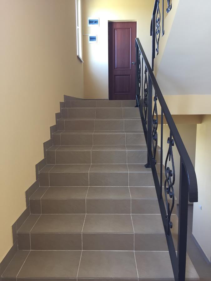 Solomon Hotel Alakhadze Екстериор снимка
